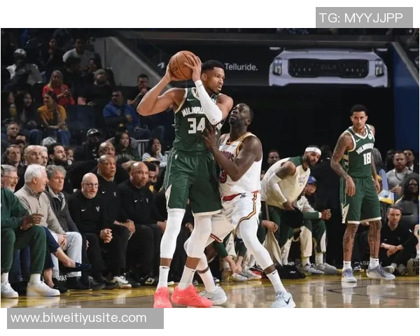 巴特勒复出表现抢眼10投5中贡献19分8篮板6助攻2抢断 巴特勒复出表现抢眼10投5中贡献19分8篮板6助攻2抢断