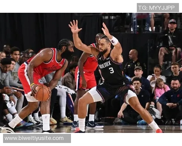 狄龙回归休斯敦表现抢眼24次出手收获23分4篮板4助攻但正负值却为负24